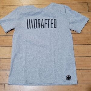 UNDRAFTED Grey Black Logo Classic Tee Short Sleeve Men's L